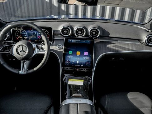 Used 2026 Mercedes-Benz C 300 4MATIC Sedan image 18