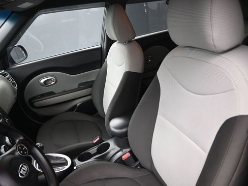 Used 2016 Kia Soul w/ Convenience Package image 33