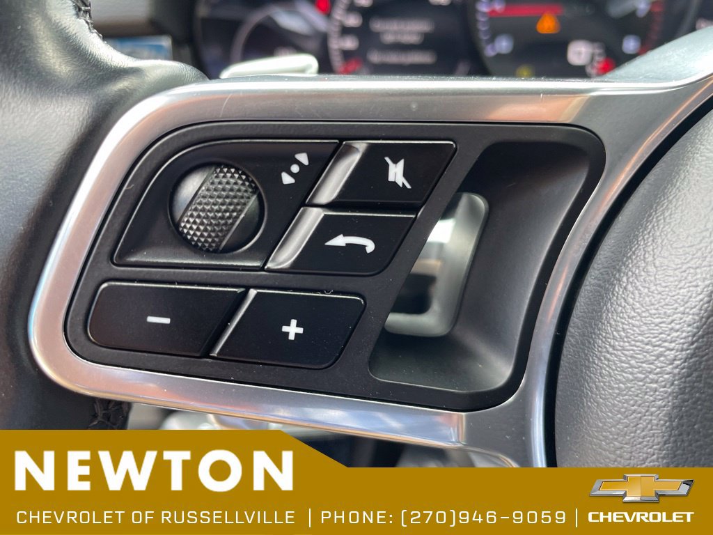 Used 2019 Porsche Cayenne AWD/4WD image 14