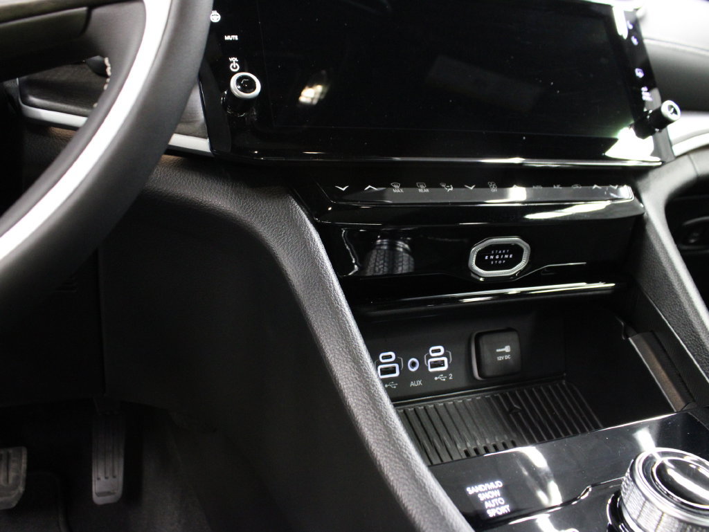 Used 2026 Jeep Grand Cherokee Limited AWD/4WD image 62