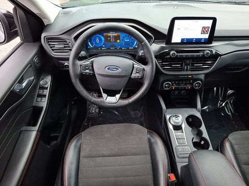 Used 2021 Ford Escape SEL w/ SEL Stealth AWD Package image 11