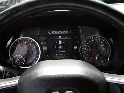 Used 2019 RAM 1500 Big Horn AWD/4WD image 21