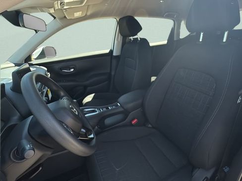 New 2027 Honda HR-V LX image 8