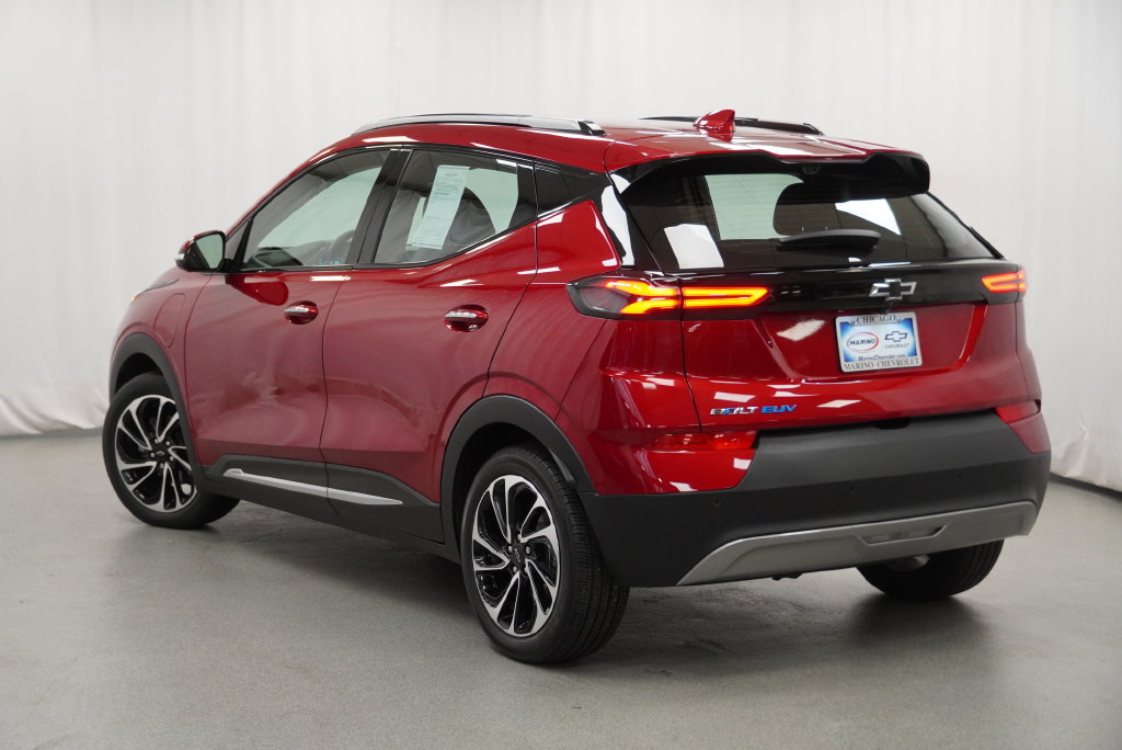 Used 2023 Chevrolet Bolt EUV Premier FWD image 13
