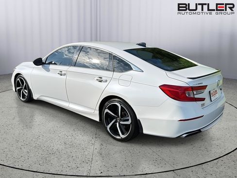 Used 2022 Honda Accord Sport image 4