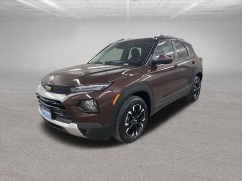 Used 2023 Chevrolet TrailBlazer LT w/ Convenience Package image 9