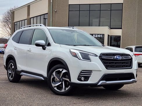 Used 2023 Subaru Forester Touring image 35