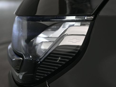Used 2023 Chevrolet Tahoe LT AWD/4WD image 11