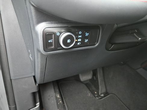 New 2026 Ford Explorer ST-Line w/ ST-Line Street Pack image 21