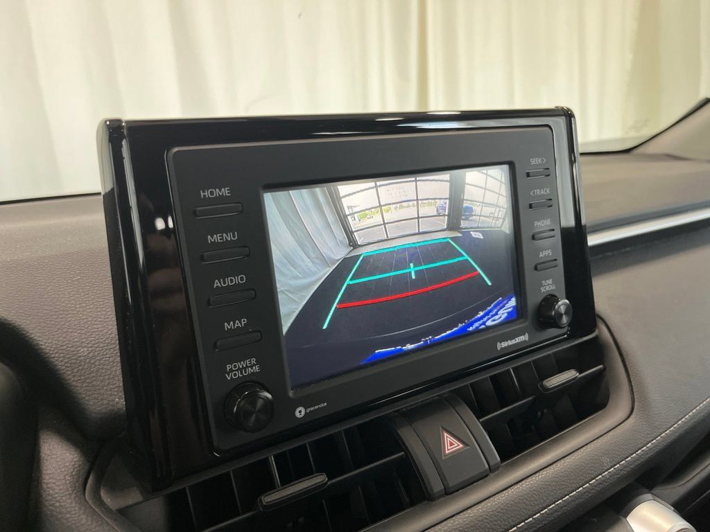 Used 2021 Toyota RAV4 XLE w/ XLE Grade Weather Package AWD/4WD image 12