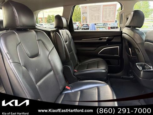 Certified 2024 Kia Telluride S w/ S Sunroof Package AWD/4WD image 13