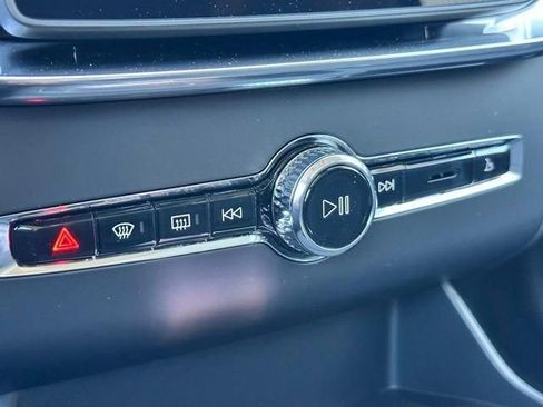 New 2026 Volvo XC90 B5 Core image 20