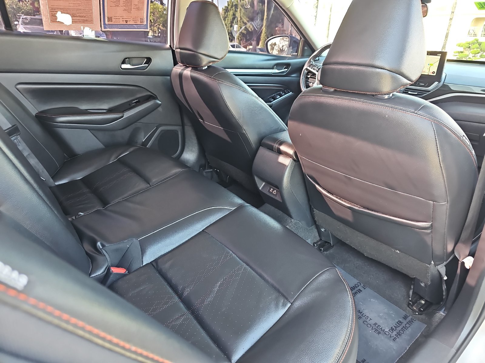 Used 2023 Nissan Altima 2.5 SR w/ SR Premium Package FWD image 11