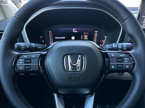 New 2026 Honda Pilot Touring image 16