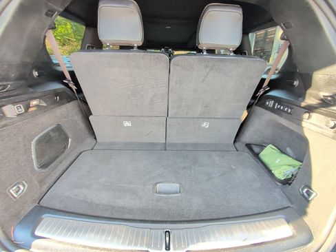 Used 2022 Jeep Grand Cherokee L Overland w/ Luxury Tech Group IV image 15