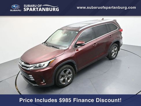 Used 2018 Toyota Highlander Limited Platinum image 20