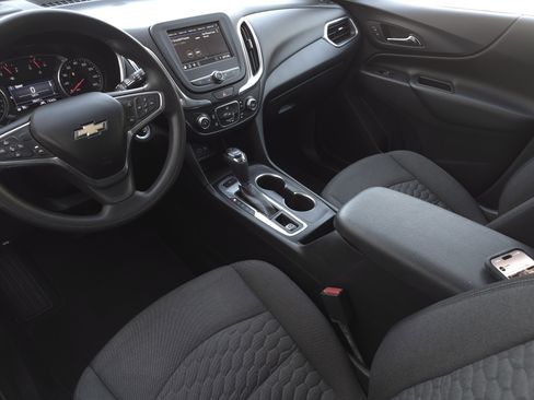 Used 2020 Chevrolet Equinox LT image 13