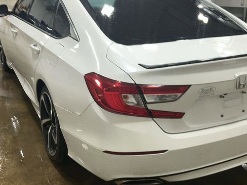 Used 2019 Honda Accord Sport image 8