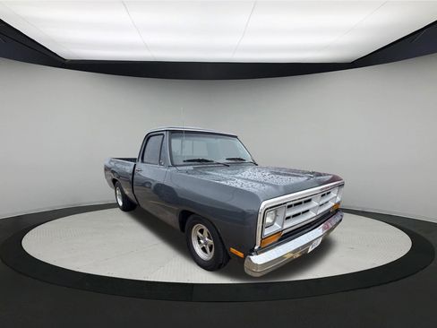 Used 1987 Dodge D/W Truck 150 image 1