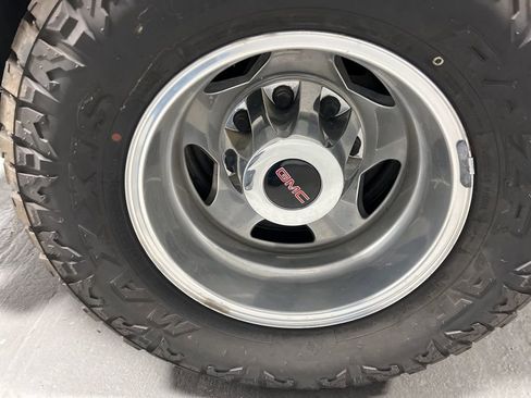 Used 2016 GMC Sierra 3500 Denali w/ Duramax Plus Package image 40