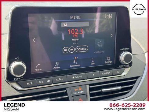 Used 2025 Nissan Altima 2.5 SR FWD image 29