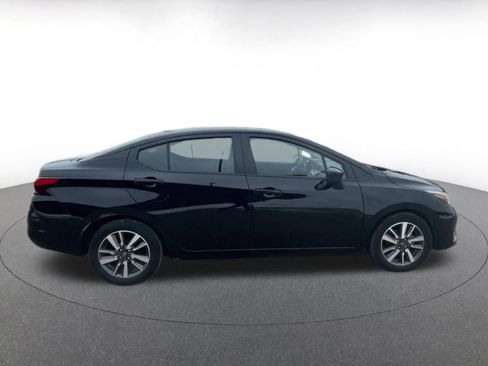 Used 2025 Nissan Versa SV image 16