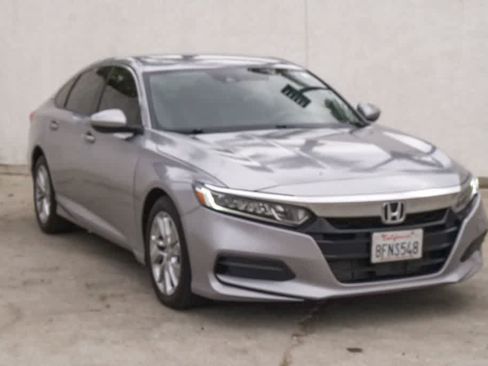 Used 2018 Honda Accord LX image 3