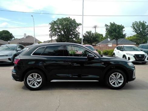 Used 2023 Audi Q5 2.0T Premium w/ Convenience Package AWD/4WD image 5