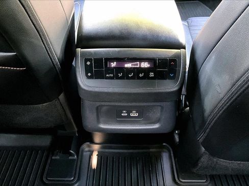 Used 2024 Nissan Pathfinder Rock Creek AWD/4WD image 15