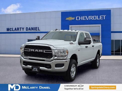 Used 2023 RAM 2500 Tradesman AWD/4WD image 2