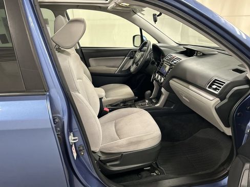 Used 2018 Subaru Forester 2.5i Premium w/ All-Weather Package AWD/4WD image 23