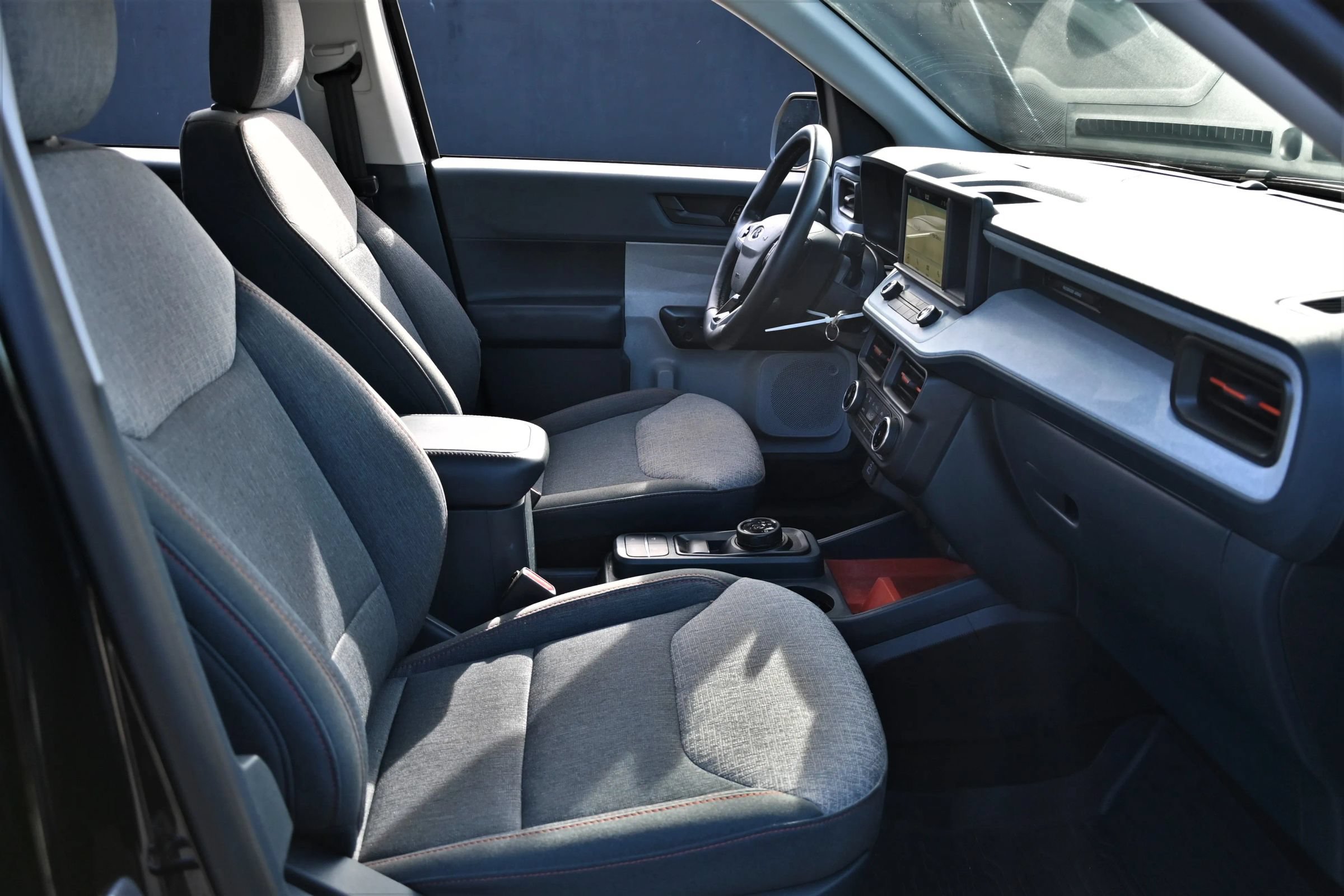 Used 2024 Ford Maverick XLT w/ XLT Luxury Package FWD image 14