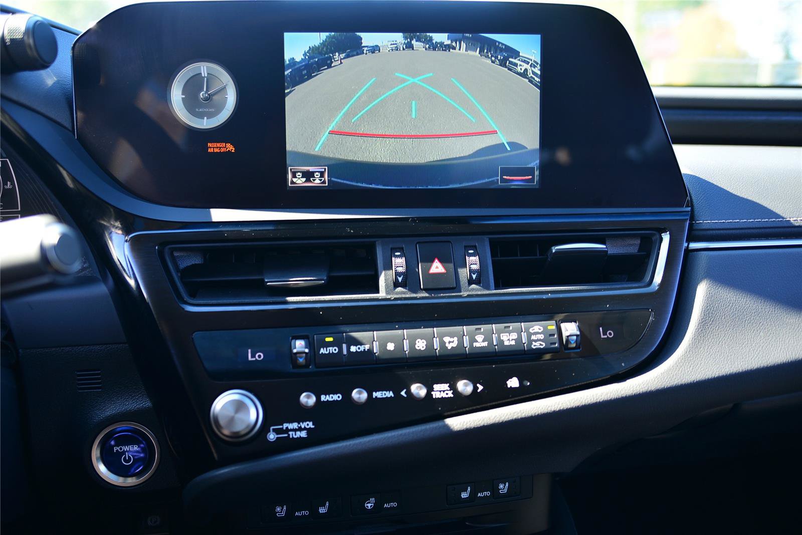 Used 2022 Lexus ES 300h w/ Premium Package FWD image 31