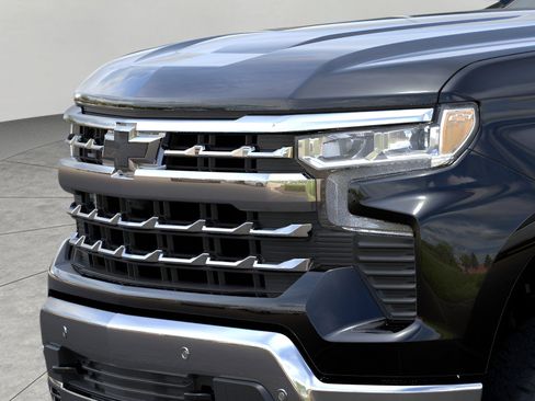 New 2026 Chevrolet Silverado 1500 LTZ w/ LTZ Premium Package AWD/4WD image 13