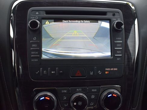 Used 2017 Buick Enclave Premium w/ Experience Buick Package image 17