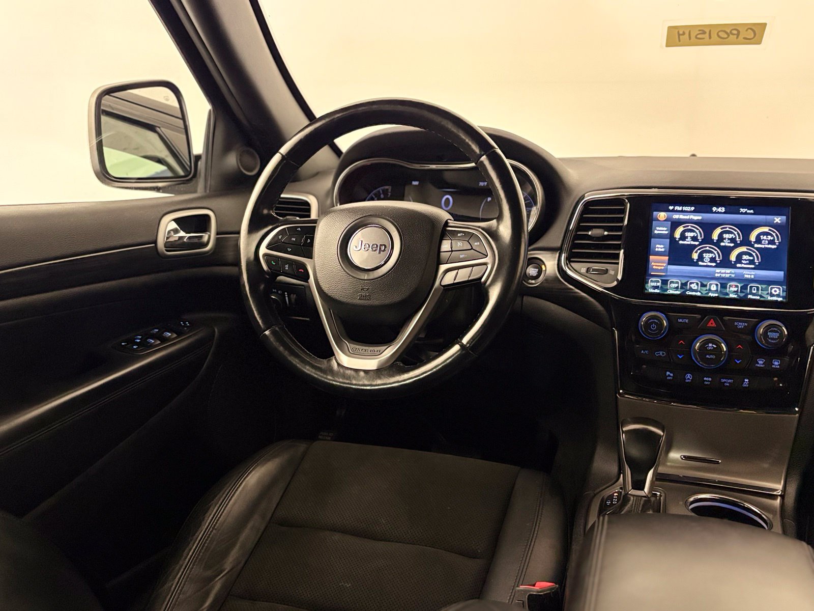 Used 2021 Jeep Grand Cherokee Laredo X AWD/4WD image 27