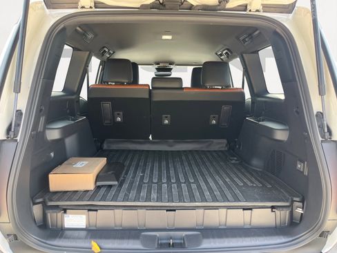 Used 2025 Toyota Land Cruiser 1958 image 12