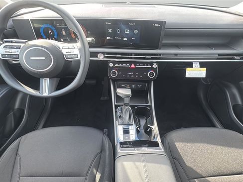 New 2026 Hyundai Tucson SEL FWD image 23