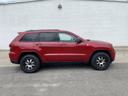 Used 2019 Jeep Grand Cherokee Trailhawk w/ Trailhawk Luxury Group