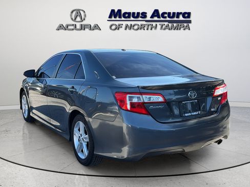 Used 2012 Toyota Camry SE FWD image 9
