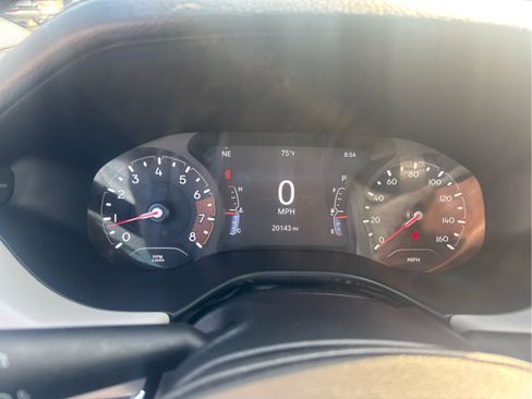 Used 2024 Jeep Compass Limited w/ Sun and Sound Group AWD/4WD image 17