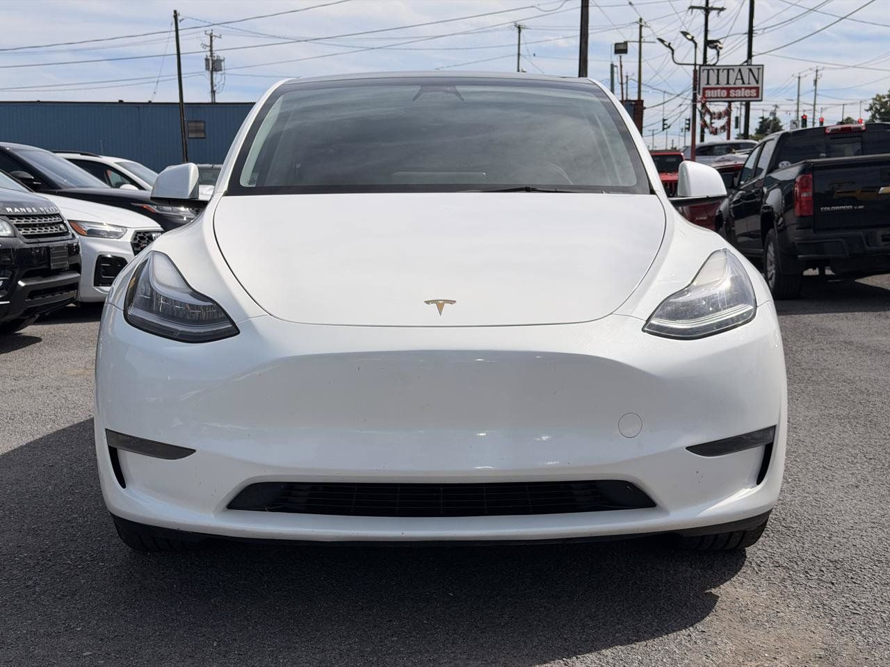 Used 2023 Tesla Model Y Long Range AWD/4WD image 2