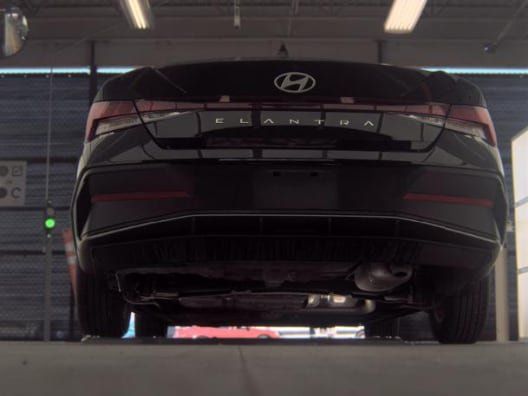 Used 2026 Hyundai Elantra SE FWD image 7
