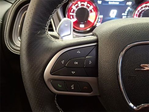 Used 2023 Dodge Challenger SRT Hellcat image 23