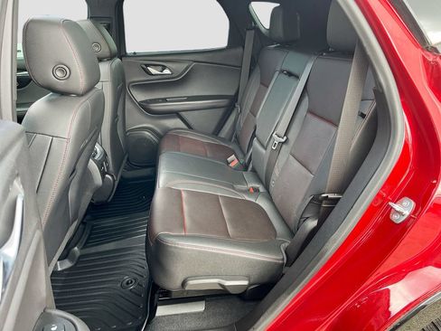 Used 2022 Chevrolet Blazer RS w/ Enhanced Convenience Package FWD image 26