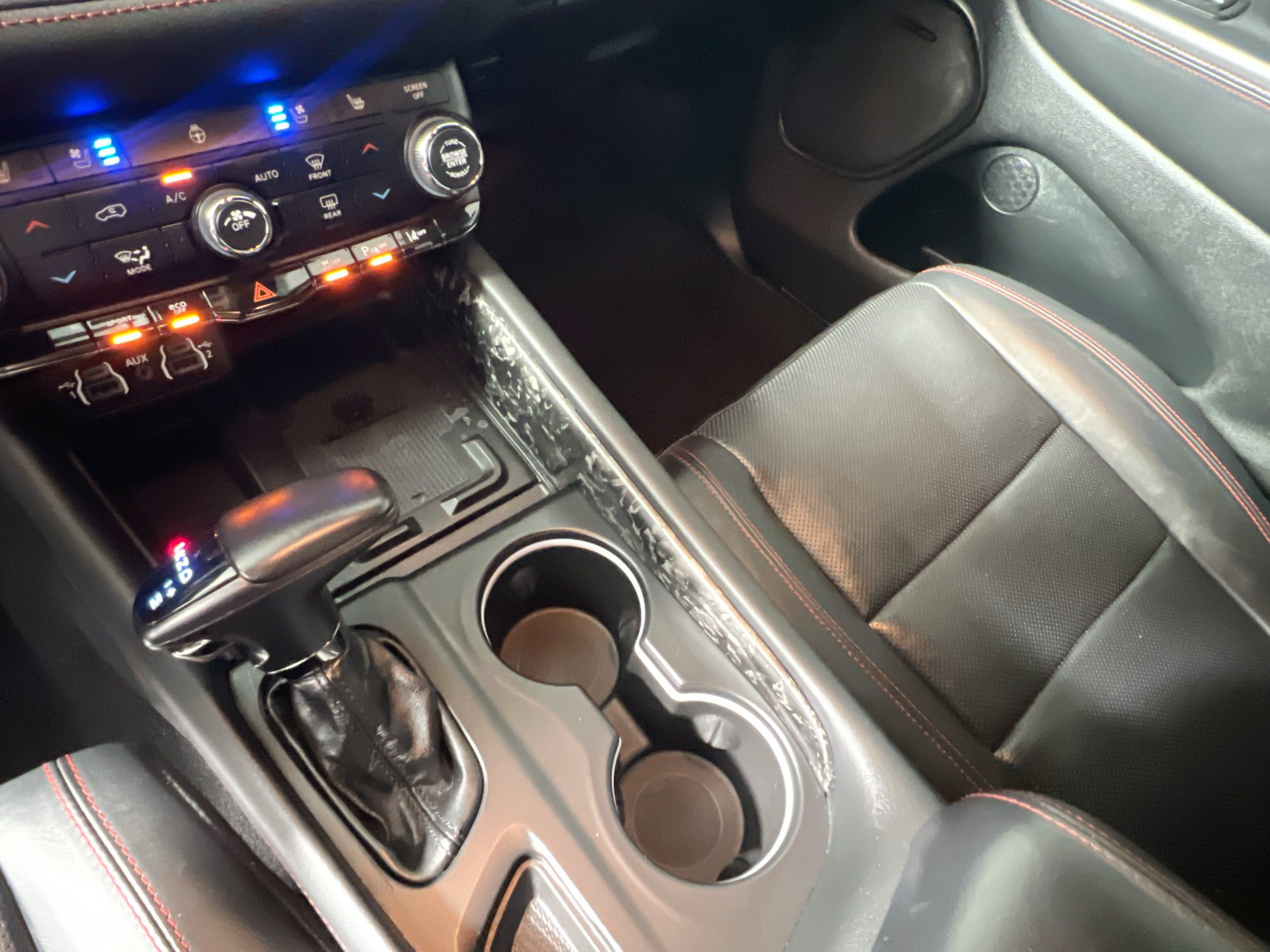 Used 2023 Dodge Durango R/T RWD image 25
