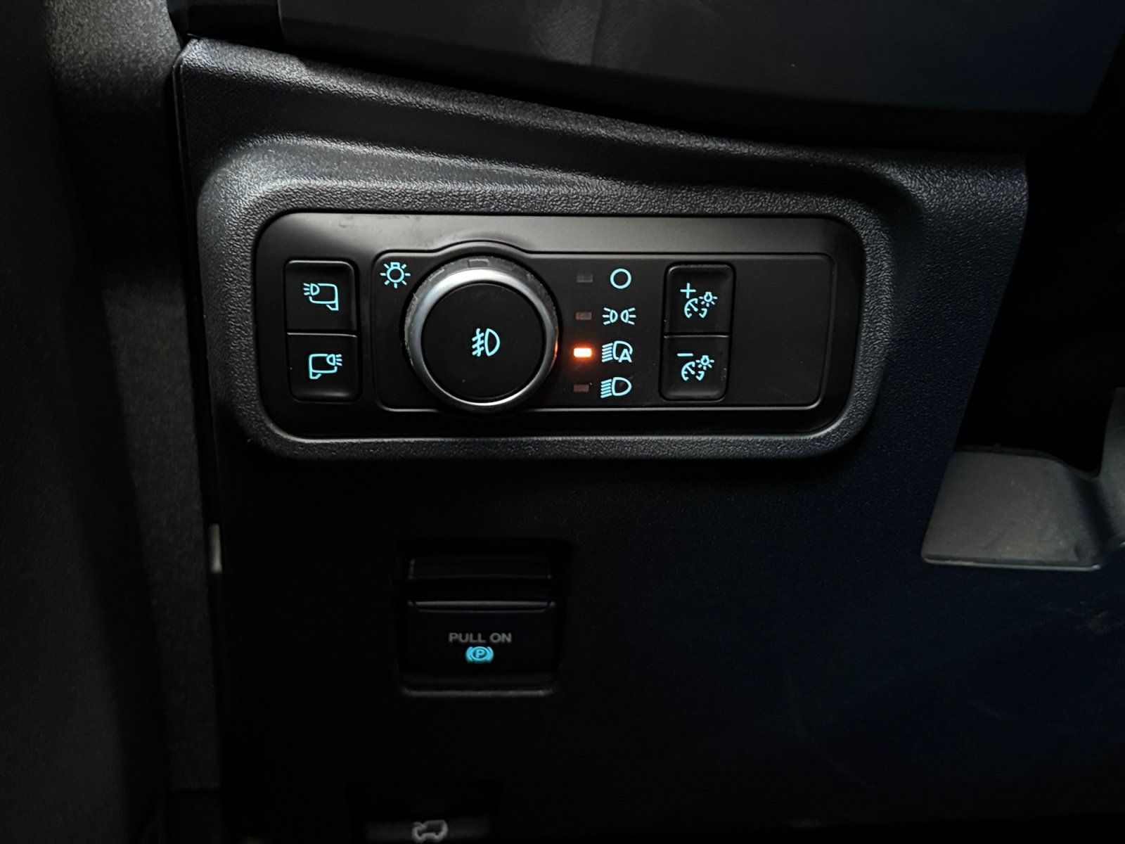 Used 2025 Ford Bronco Outer Banks AWD/4WD image 29