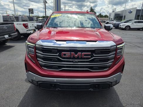 Used 2024 GMC Sierra 1500 SLT w/ SLT Premium Plus Package AWD/4WD image 3