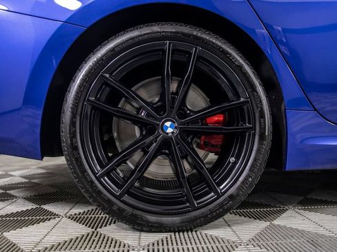 Used 2023 BMW 330i Sedan w/ M Sport Package RWD image 41