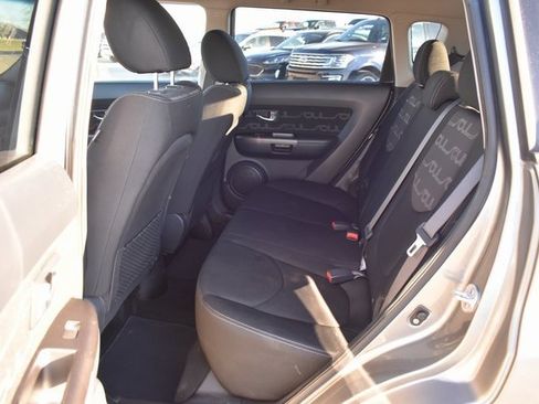 Used 2013 Kia Soul + w/ Audio Pkg image 27